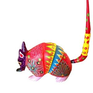 armadillo Hand Painted,Signed on Bottom by Artisan Margarita Y Sosa Calvin